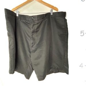 Roundtree & York Black Flat Front Shorts Men's‎ 50